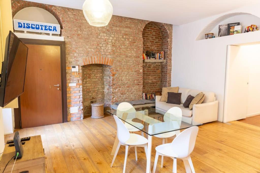 Appartamento: Tarra6 Milano Esterno foto